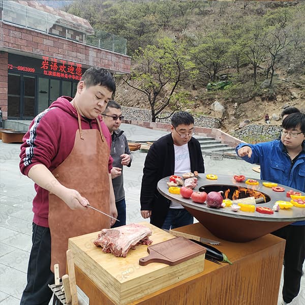 Low Price Corten Steel BBQ Grill Commentaire